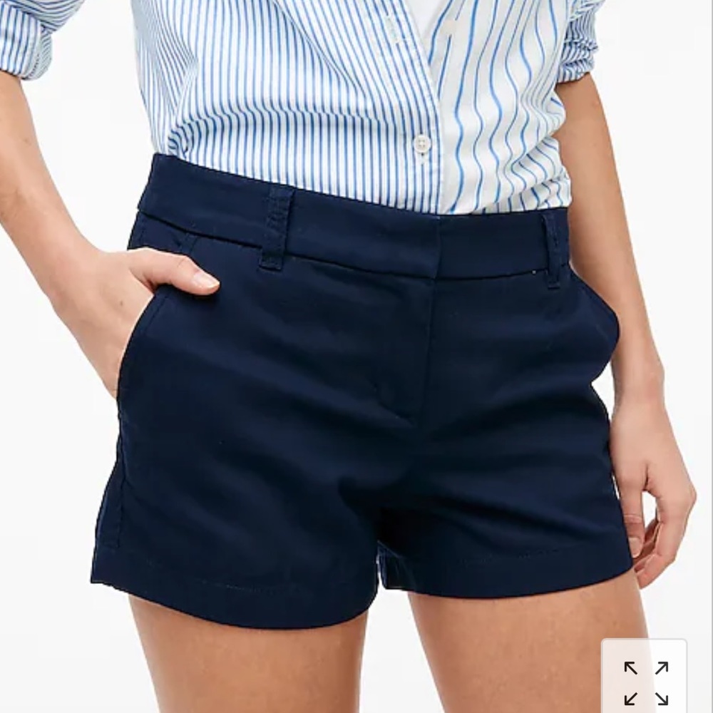 J crew classic chino short size 4 navy 3.5”